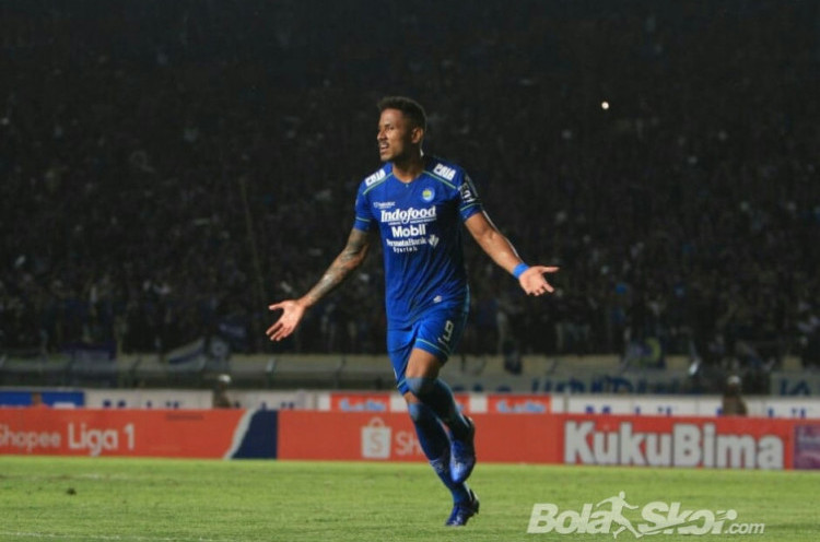 Robert Alberts Bicara soal Nasib 4 Pemain Asing Persib Bandung