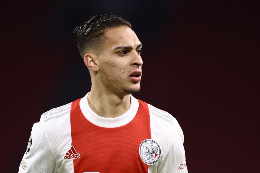 Antony Minta Ajax Dengarkan Penawaran Manchester United