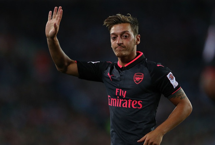 Bersama Arsenal, Ozil Janjikan Penampilan Terbaik