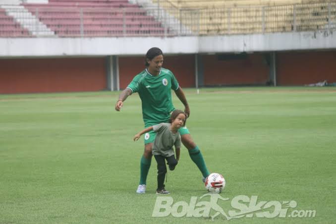 Berpisah dengan PSS Sleman, Irfan Bachdim Prioritaskan Keluarga