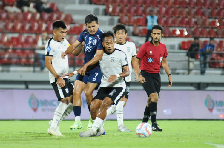 Pelatih Sementara Arema FC Bingung Singo Edan Tak Pernah Menang