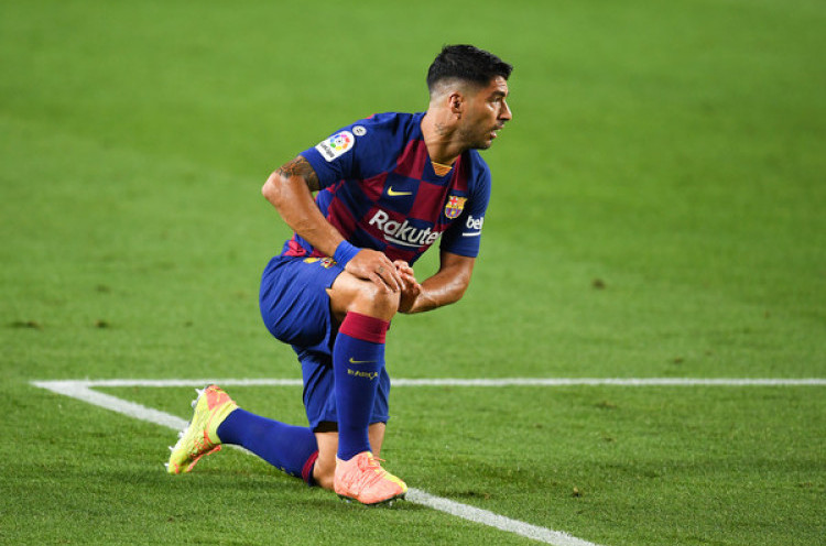 Membuang Luis Suarez Melapangkan Jalan Barcelona Datangkan Lautaro Martinez