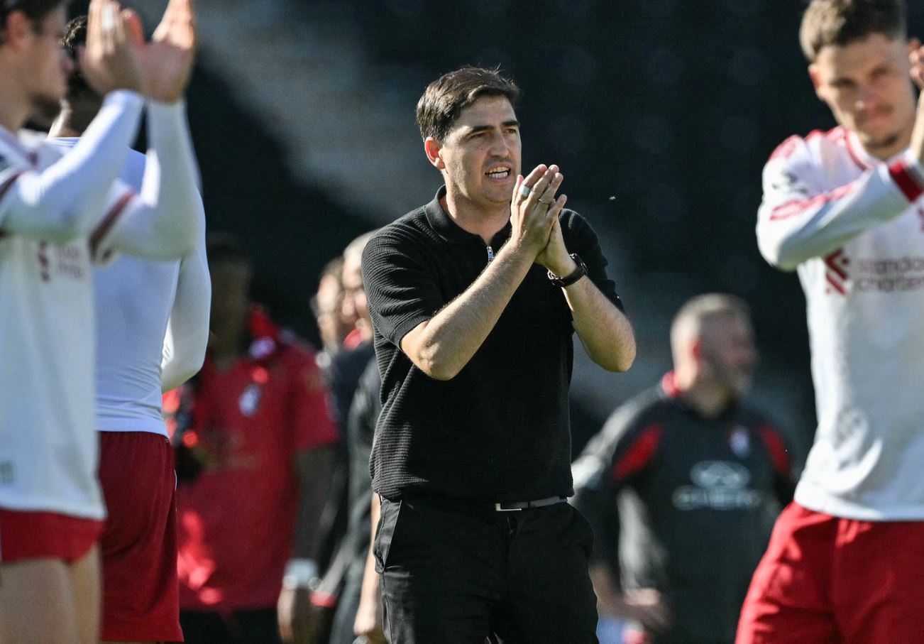 Liverpool Unbeaten, Andoni Iraola Ukir Rekor Berusia 43 Tahun