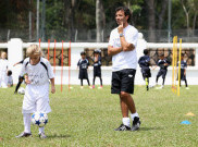 PSSI Dikabarkan Pilih Luis Milla Jadi Pelatih Timnas Indonesia