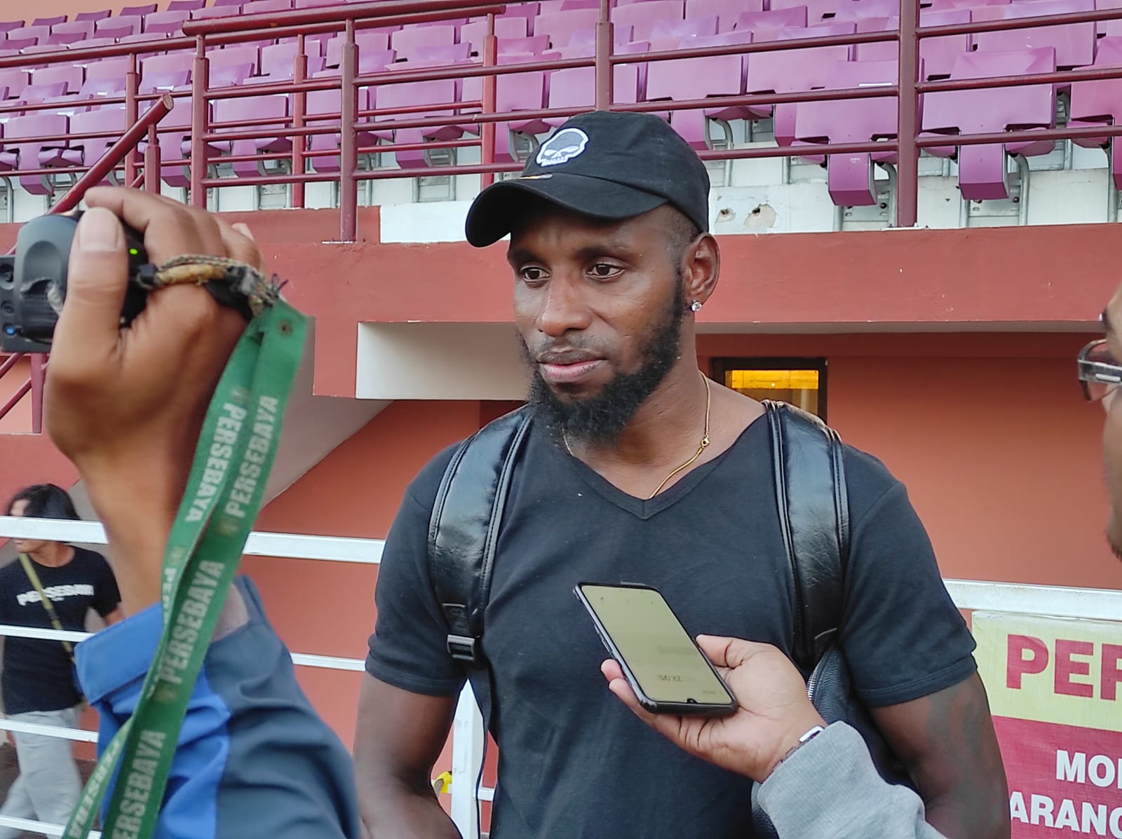 Hadapi Borneo FC, Lini Pertahanan Ingin Jaga Clean Sheet Persebaya