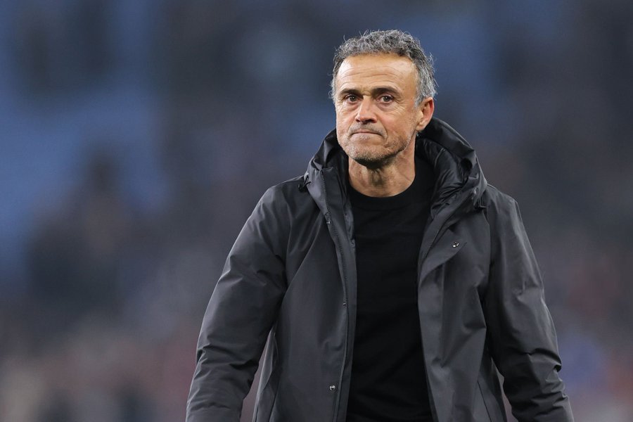 Jawaban Ketus Luis Enrique Ketika Ditanya Cara PSG Hadapi Bola Mati Arsenal