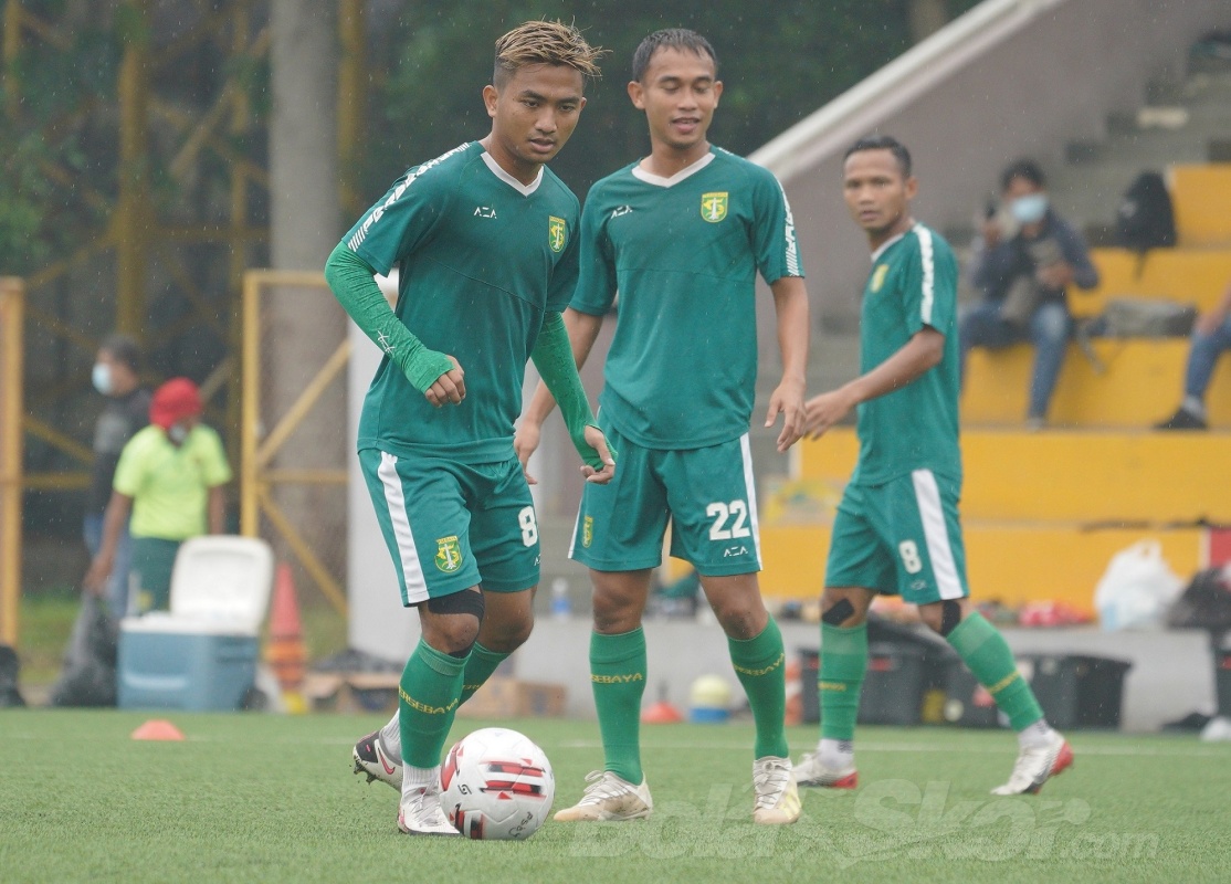 Ladeni Persib, Persebaya Kehilangan Dua Pemain Penting