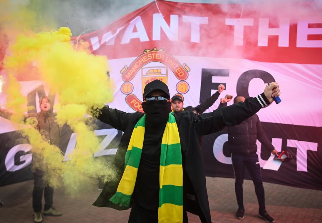 Michael Carrick Dukung Protes Anti-Glazer yang Dilakukan Suporter Manchester United