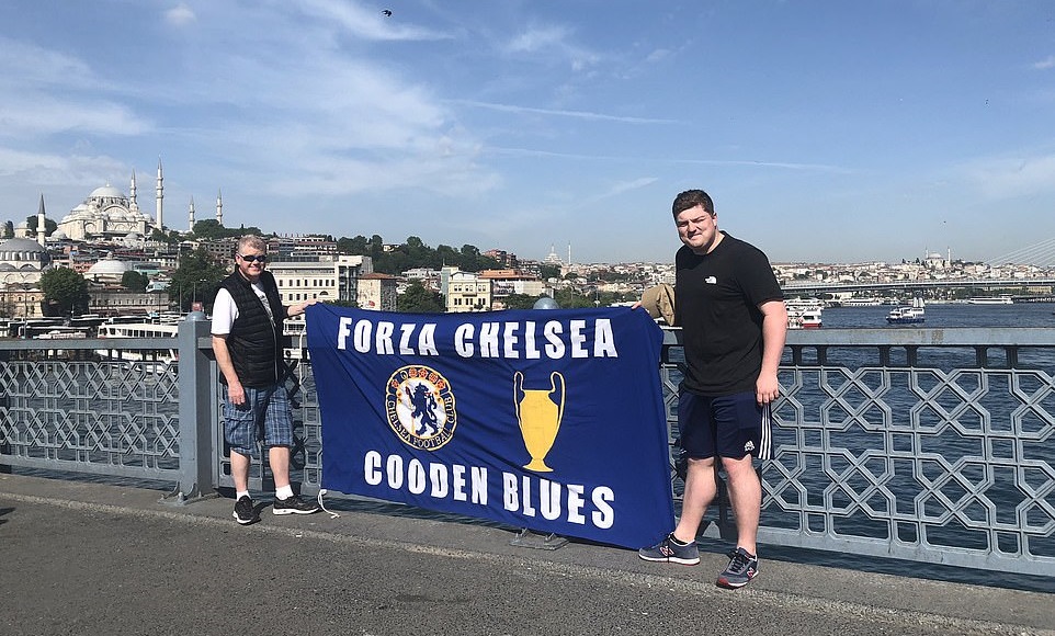 Tiket Penerbangan ke Azerbaijan Mahal, Fans Chelsea Lakoni Perjalanan Gila Menuju Baku