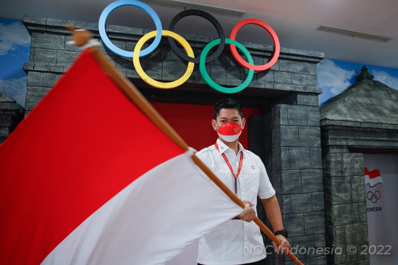 KOI: Menembus Panggung Dunia di Usia 70 Tahun