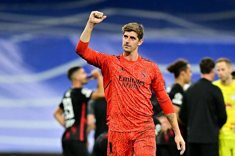 Thibaut Courtois Vs Jan Oblak: Duel Penjaga Gawang Terbaik di Derbi Madrid