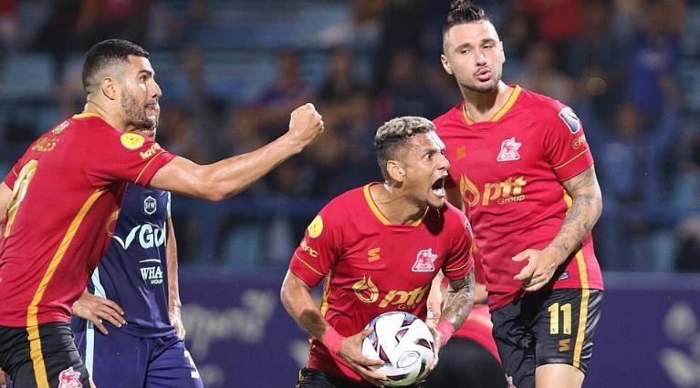 Ryuji Utomo Tak Diberi Debut, PTT Rayong Menang di Laga Pertama Thai League 2