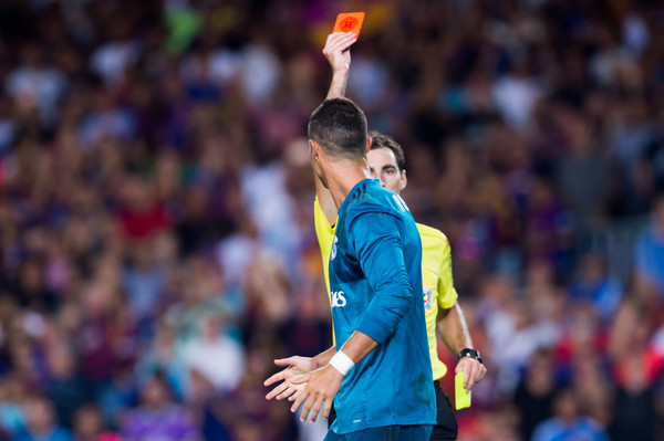 CR7 Terancam Terkena Sanksi Hukuman 12 Laga