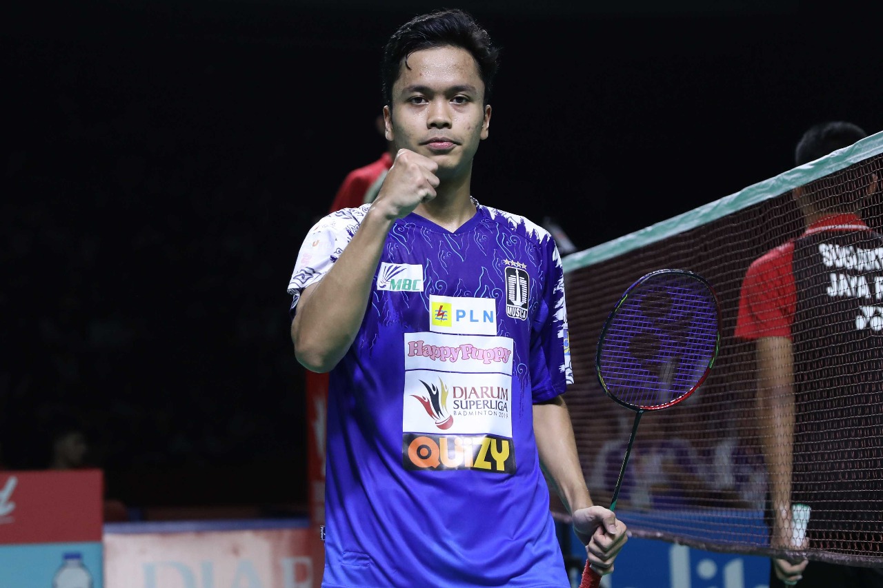 Main di Bandung, Anthony Sinisuka Ginting Nikmati Setiap Tetes Hujan