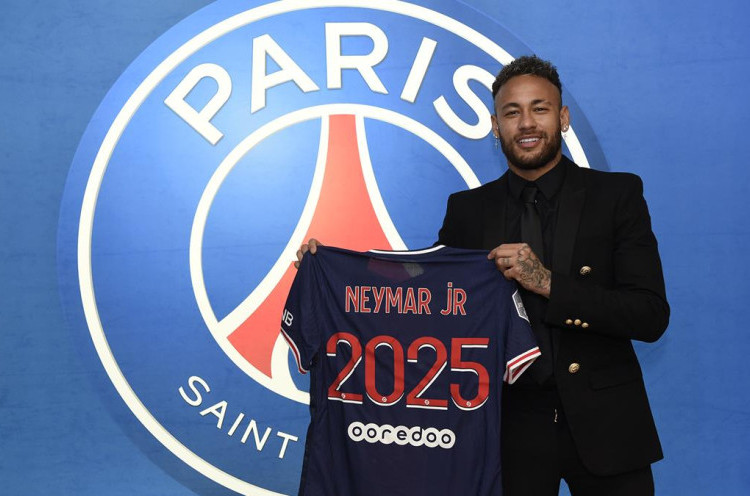 Barcelona Gigit Jari, Neymar Perpanjang Kontrak di PSG