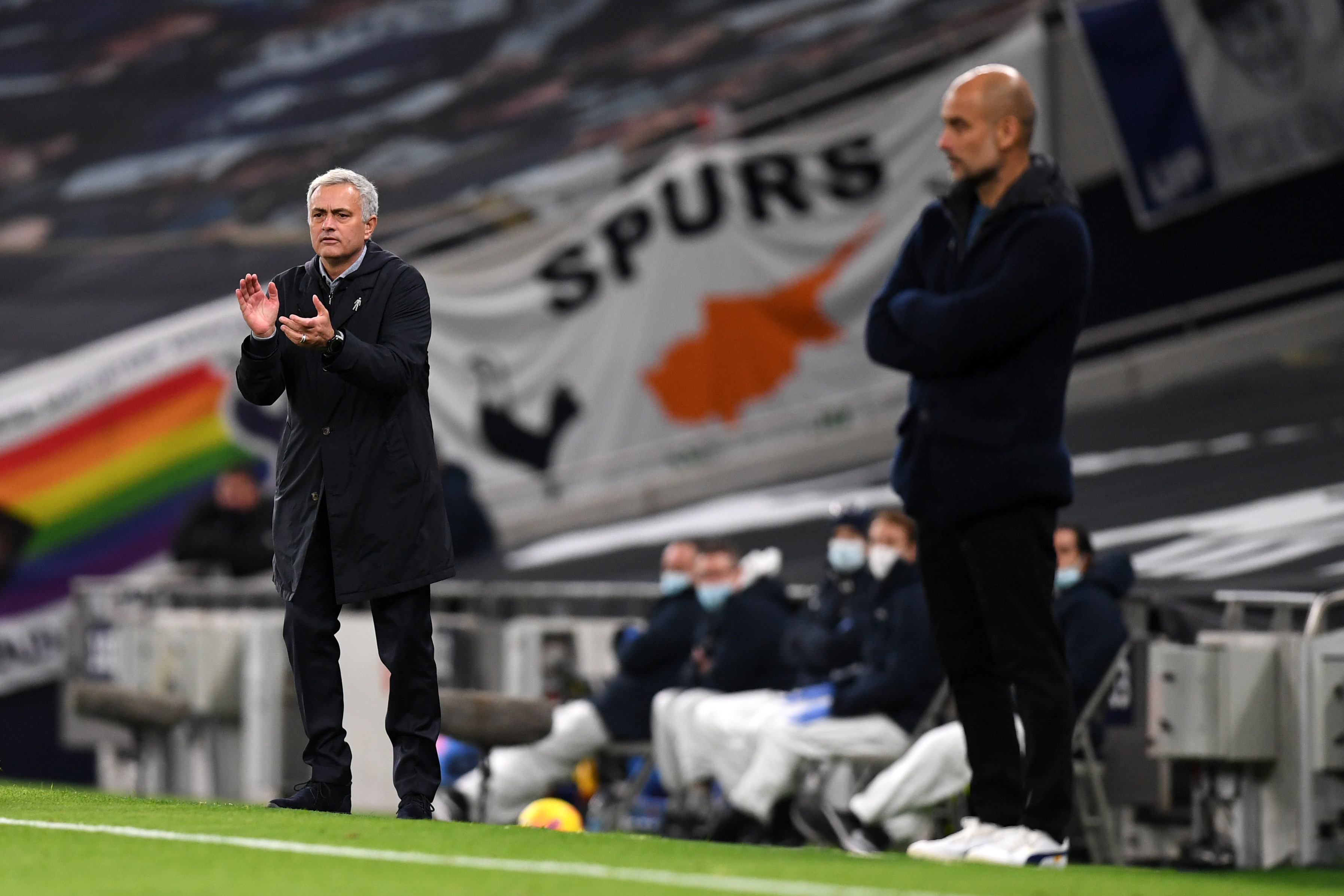 Jose Mourinho Akhiri Penantian 35 Tahun Tottenham Duduk di Singgasana