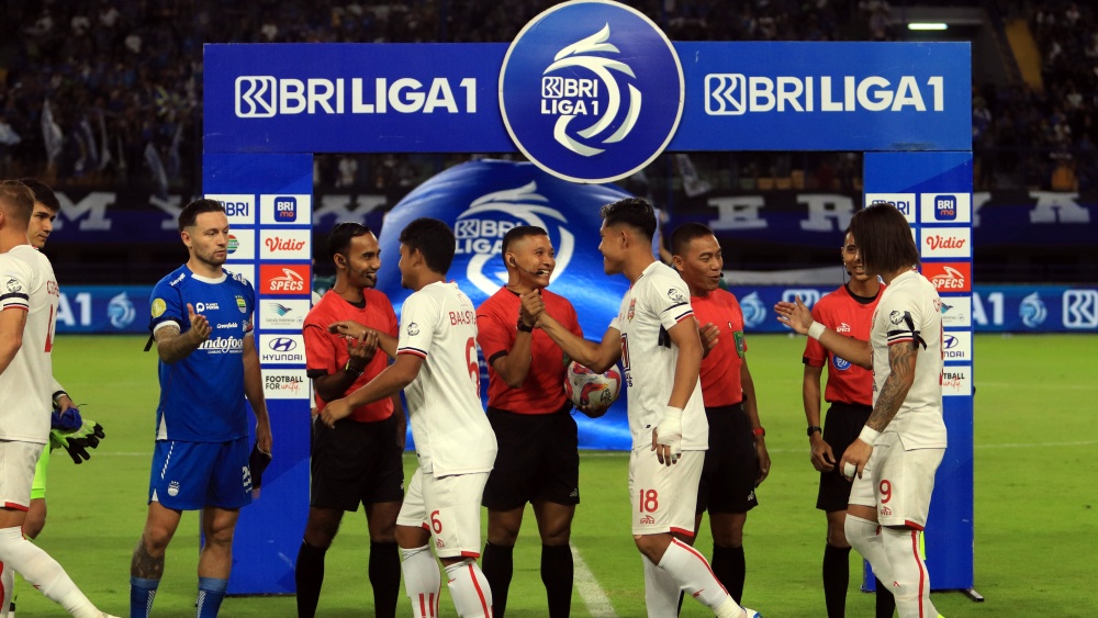 Jadwal Siaran Langsung dan Link Live Streaming Malut United Vs Persib Bandung, Jumat 2 Mei 2025