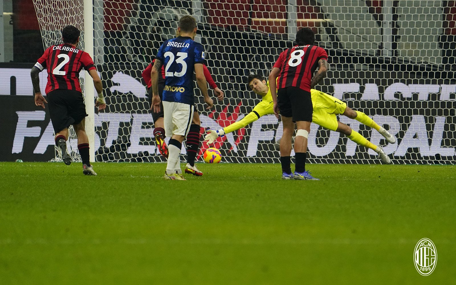 Rahasia Ciprian Tatarusanu Tepis Penalti Lautaro Martinez