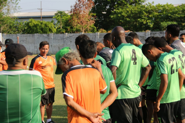 Robertino Pugliara Berakhir, Fandi Eko Utomo Bisa Jadi Alternatif Persebaya Surabaya