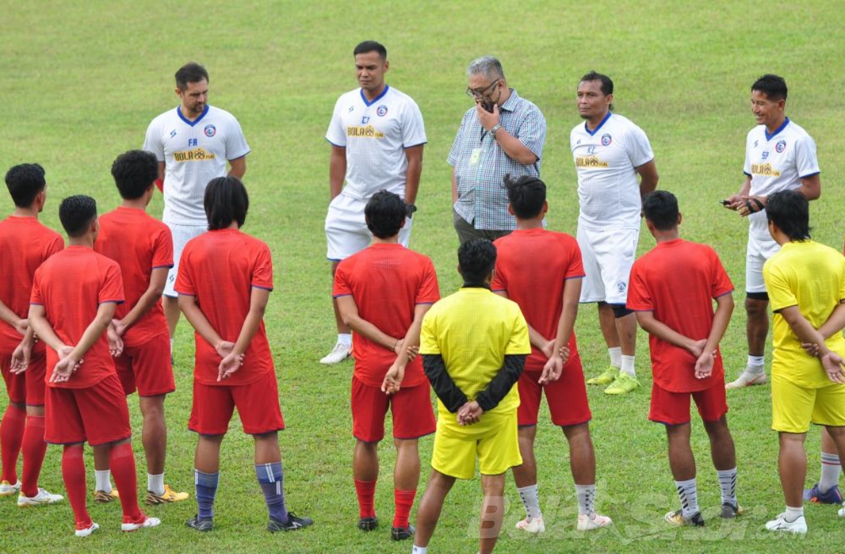 Jelang Liga 1, Latihan Perdana Arema FC Hanya Diikuti 20 Pemain