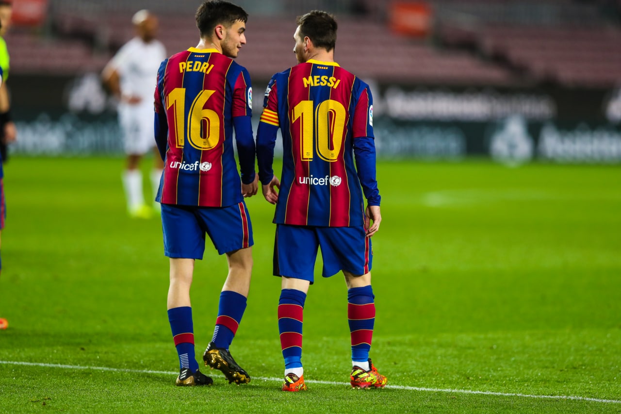 Main Bareng Messi, Pedri: Rasanya seperti di Video Game