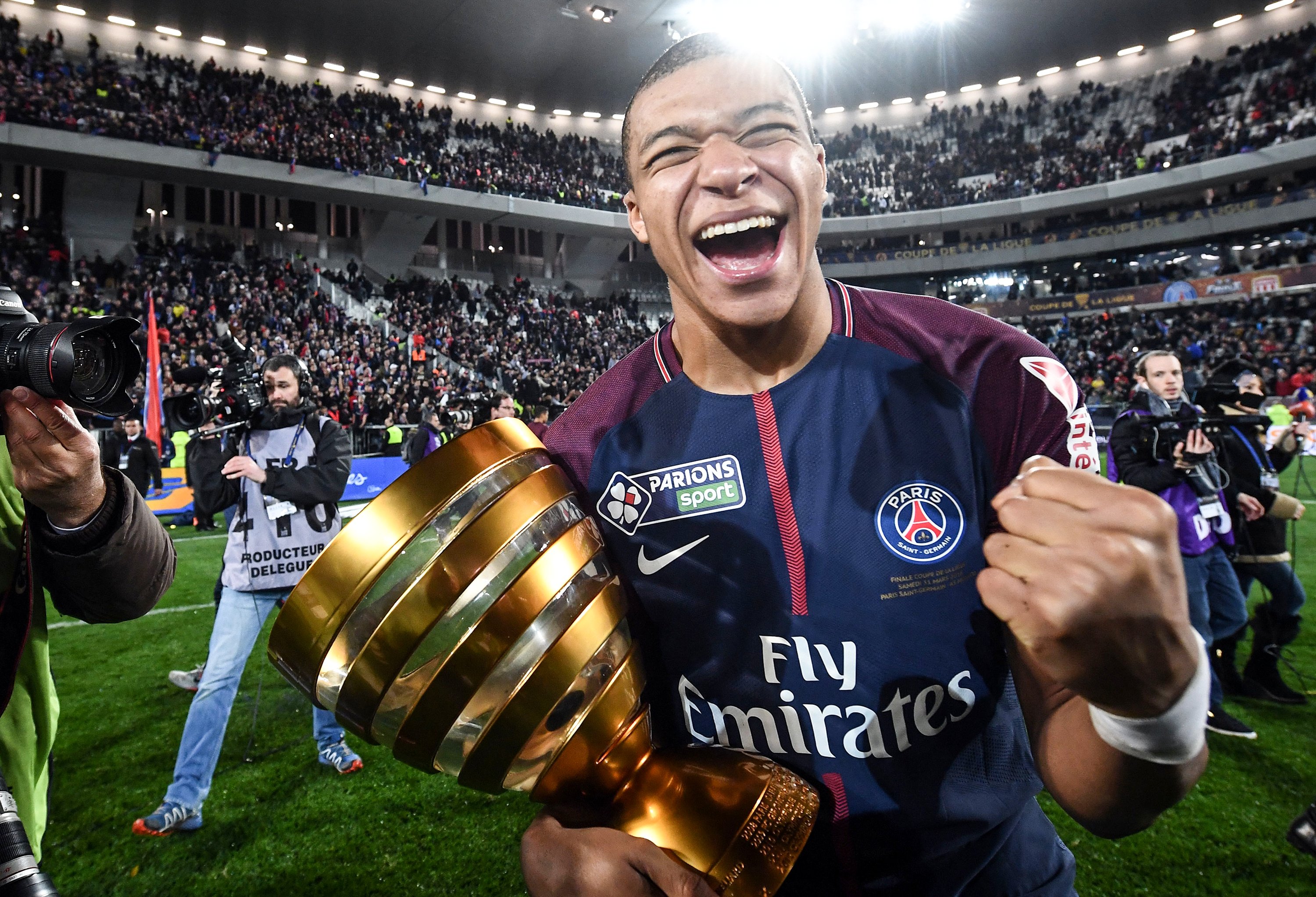 Kylian Mbappe Ingin Berbagi Titel Golden Boot dengan Wissam Ben Yedder
