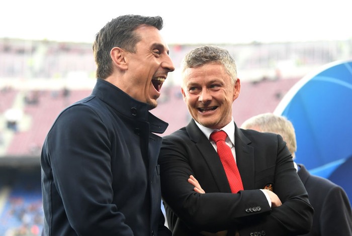 Rajin Kritik, Gary Neville Akui Tak Ingin Solskjaer Dipecat