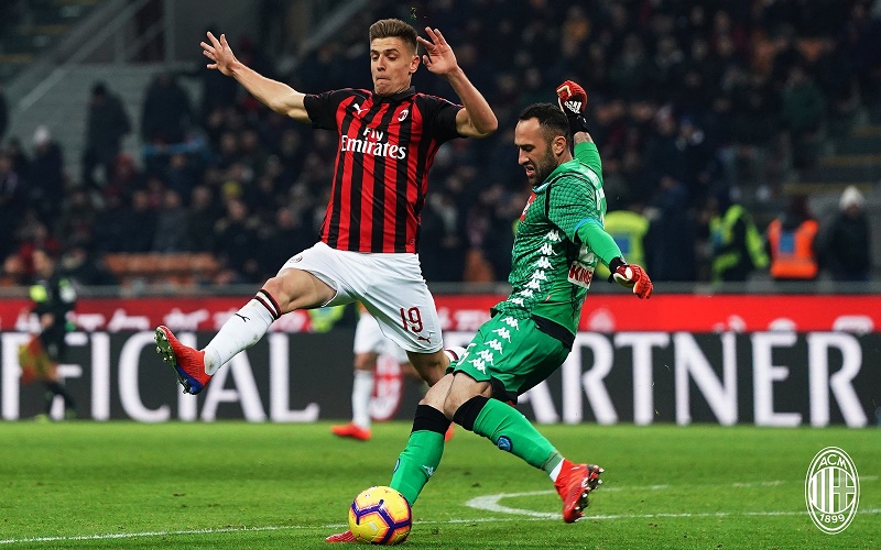 Gennaro Gattuso Ungkap Alasan Tak Duetkan Cutrone dengan Piatek