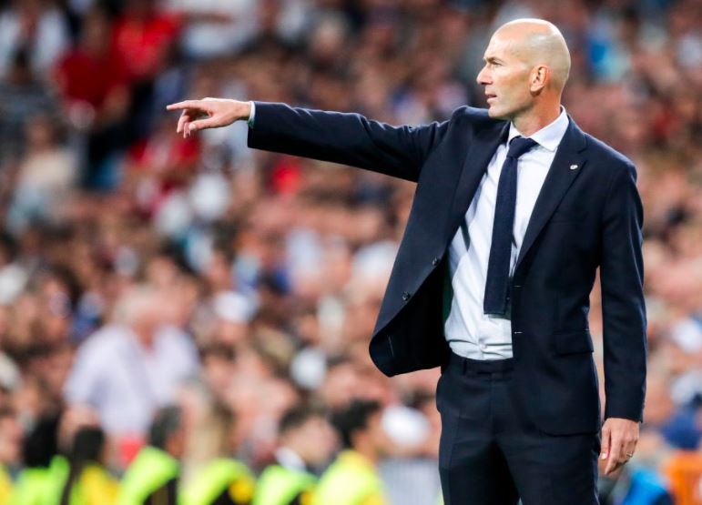 Zidane Belajar Bahasa Inggris, Rumor Latih Man United Kian Panas