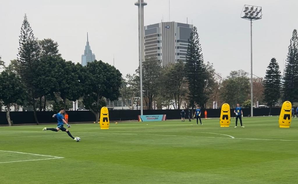 Mengintip Latihan Timnas Inggris U-17, Tiga Kiper Diasah Build Up