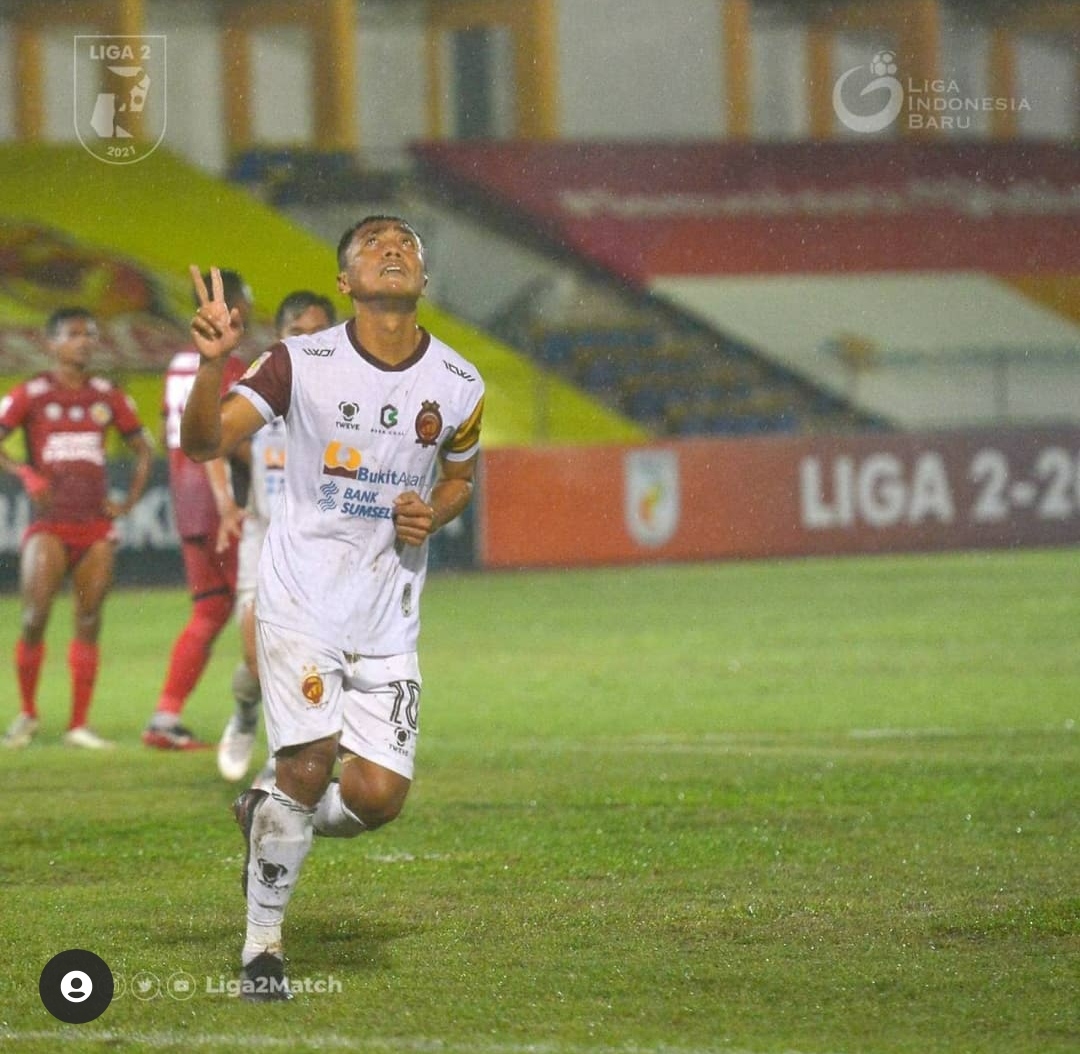 Hasil Rekap Grup A dan D Liga 2: Derbi Sumatra Imbang