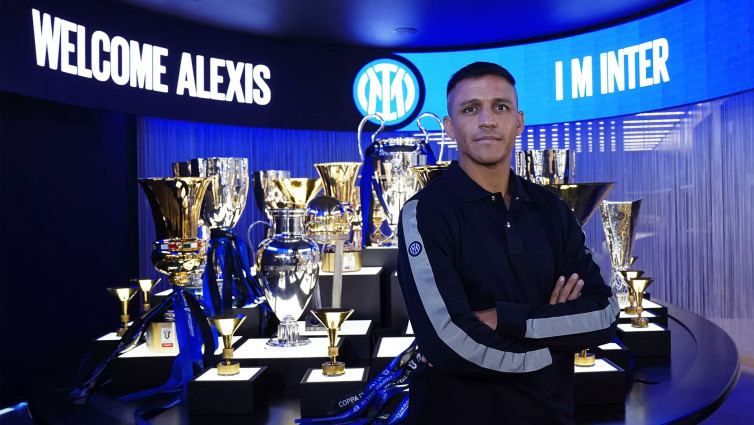 Inter Pantau Kondisi Alexis Sanchez yang Diduga Anemia