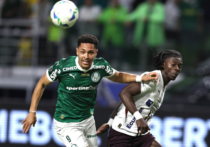 Manchester United Terpincut Vitor Roque, Barcelona Bisa Kecipratan Uang