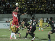 Pelatih Bali United Ungkap Kekesalan Gol Melvin Platje Dianulir