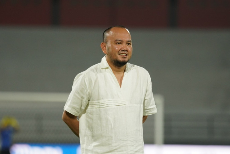 Ali Rifki Menjawab Ekspektasi Tinggi Publik Memasuki Usia 35 Tahun Arema