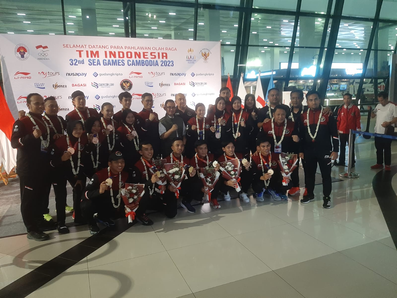 Apresiasi Luar Biasa untuk Tim Hockey Putra Setibanya di Tanah Air