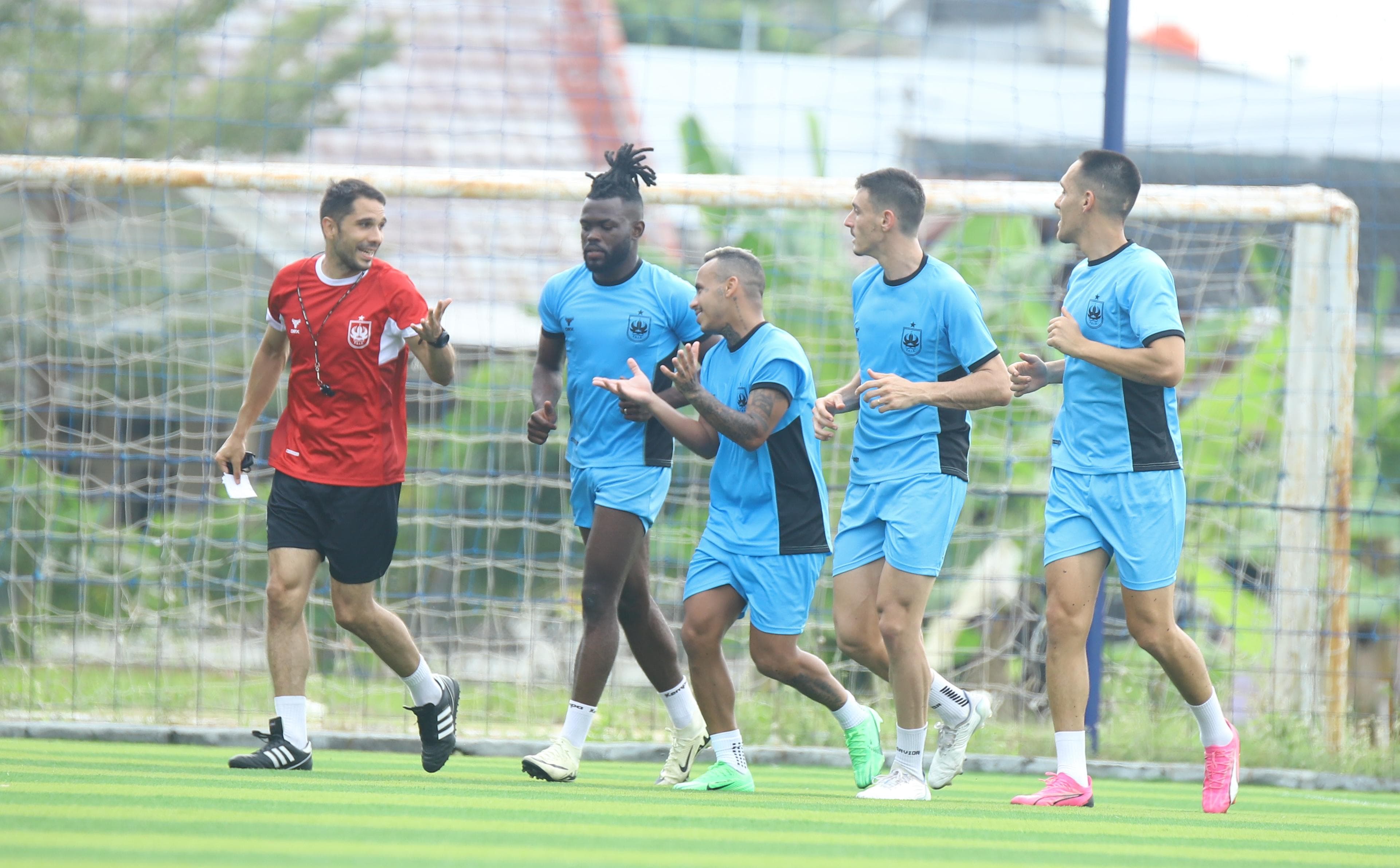 PSIS Semarang Siap Melawan Persija di Tangerang