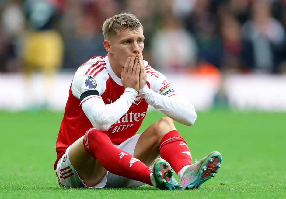 Cedera, Martin Odegaard Diperkirakan Absen Dua Bulan Bela Arsenal