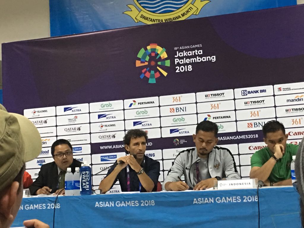 Luis Milla Sebut Wasit Tak Berlevel dan Tak Layak Pimpin Laga Asian Games Lagi