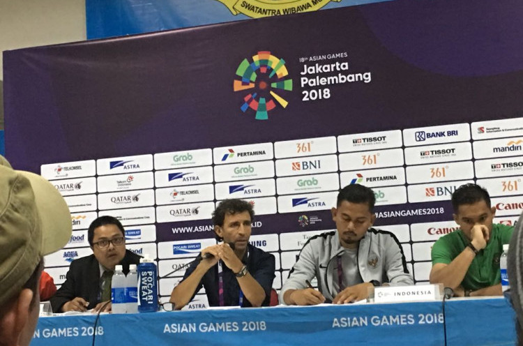 Luis Milla Sebut Wasit Tak Berlevel dan Tak Layak Pimpin Laga Asian Games Lagi
