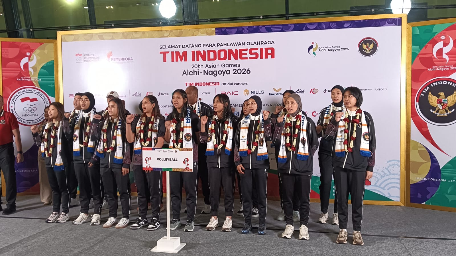 Timnas Voli Putri Indonesia. (BolaSkor.com/Gazza Rosaryatama)