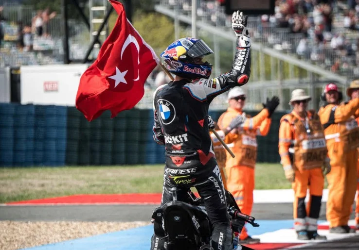 Debut di MotoGP 2026, Toprak Razgatlioglu Disebut Sebagai 'The Next Casey Stoner'