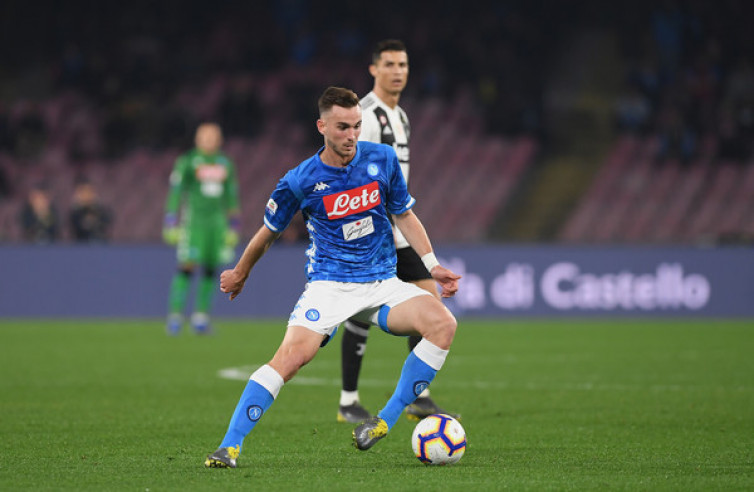 Liverpool Saingi Real Madrid dan Barcelona dalam Perburuan Fabian Ruiz