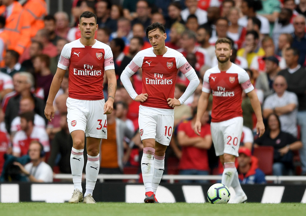 Performa Mesut Ozil Belum Memuaskan Unai Emery