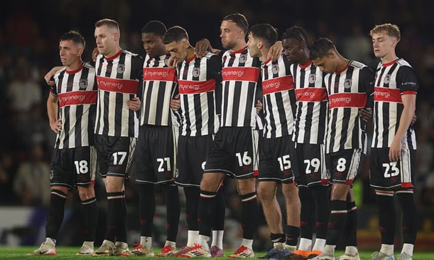 Grimsby Town Mainkan Pemain Ilegal di Piala Liga Inggris, Bagaimana Nasib Manchester United?