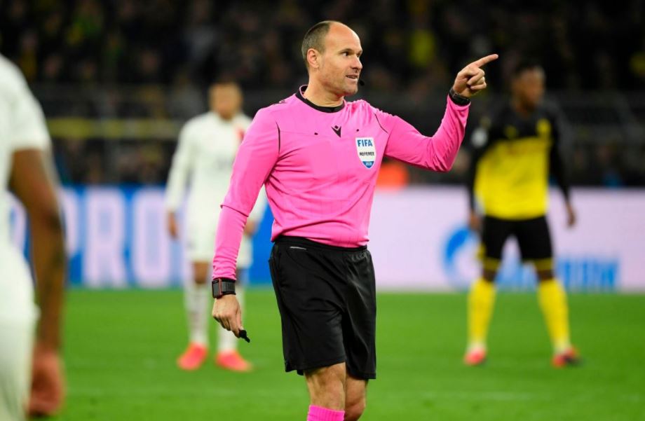 Mateu Lahoz, Wasit Laga Bayern Vs Lyon yang 'Tidak Berpihak' kepada Tim Jerman 