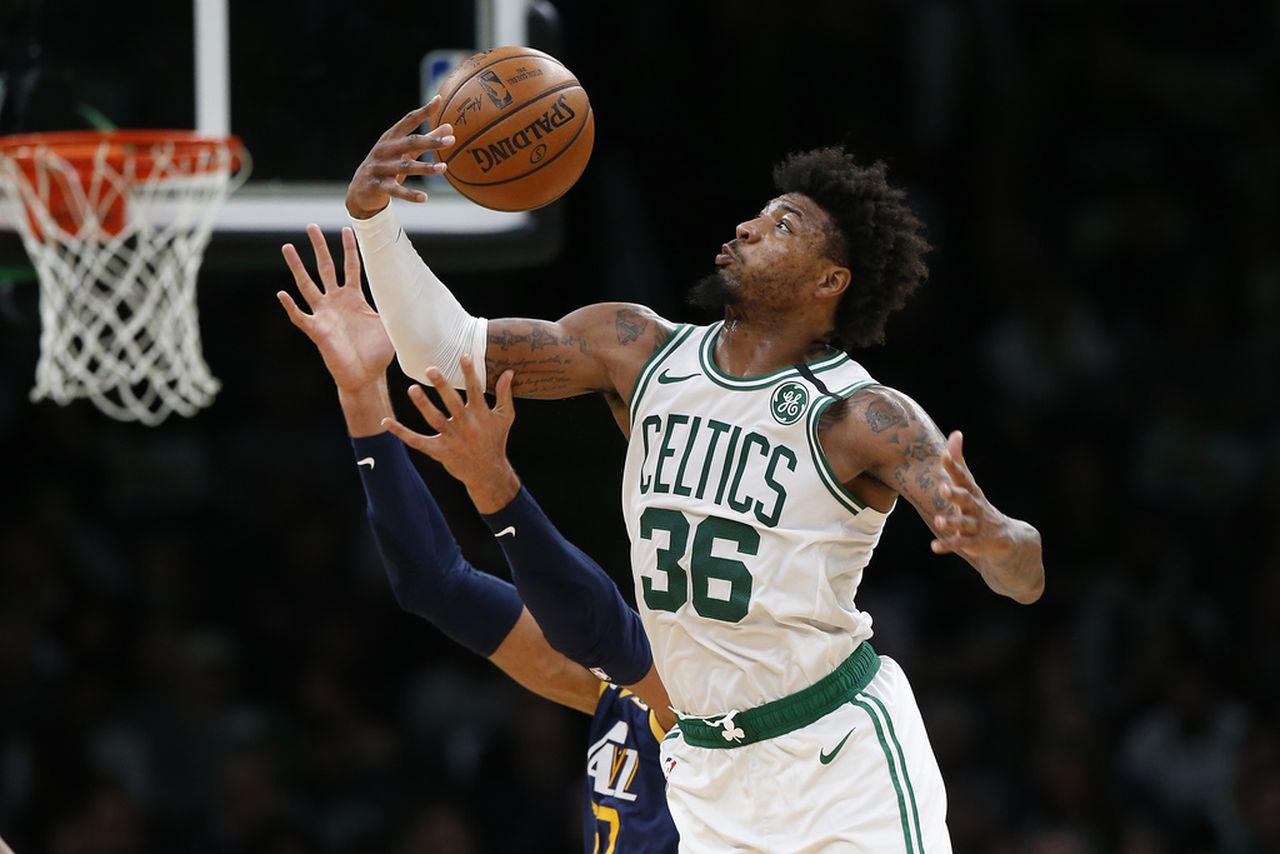 Tak Alami Gejala, Marcus Smart Dinyatakan Positif Terinfeksi Virus Corona