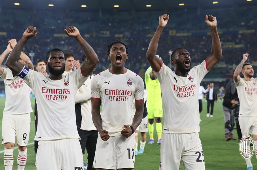 Hasil Pertandingan: Milan ke Puncak Klasemen, Madrid Takluk di El Derbi Madrileno