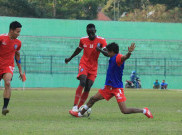 Arema FC Gelar Game Internal Akibat Absen Dua Laga, Milomir Seslija Beri Komentar
