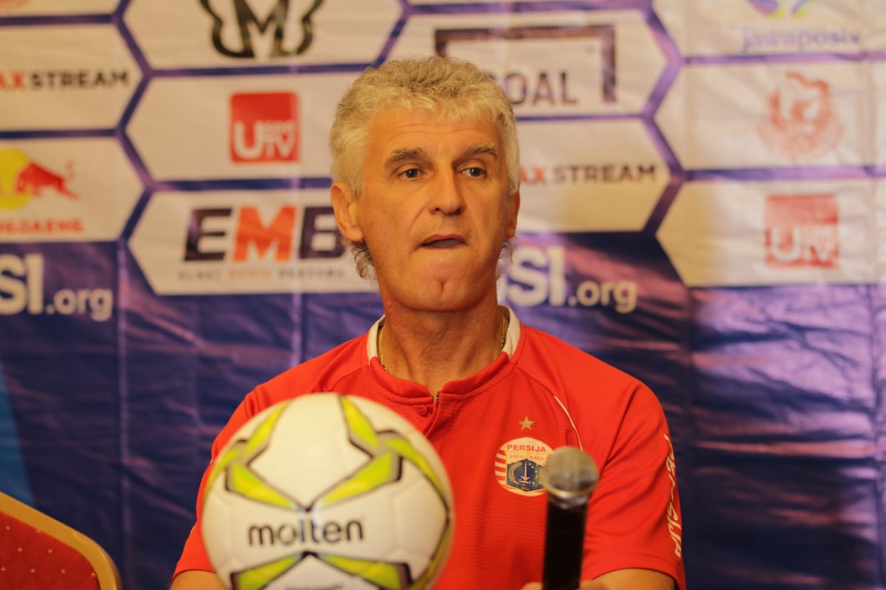 Ivan Kolev Tak Mau Bicara Soal Kekuatan Borneo FC